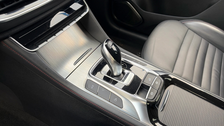 MG HS 1.5 T-GDI PHEV Trophy 5dr Auto Hatchback